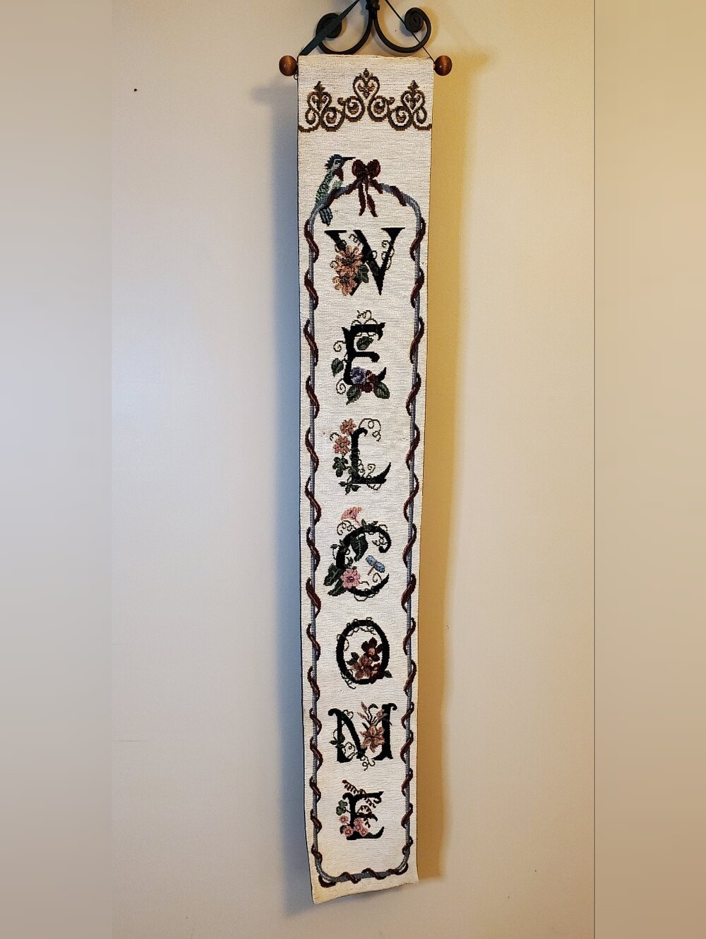 Vintage Welcome Wall Hanging Banner Tapestry Cottagecore Grandmacore Floral 38"